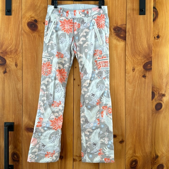 Bogner Pants - Bogner Ski Pants - Barely worn! Size 6L (31” inseam) Fits standard US 4, 26/27